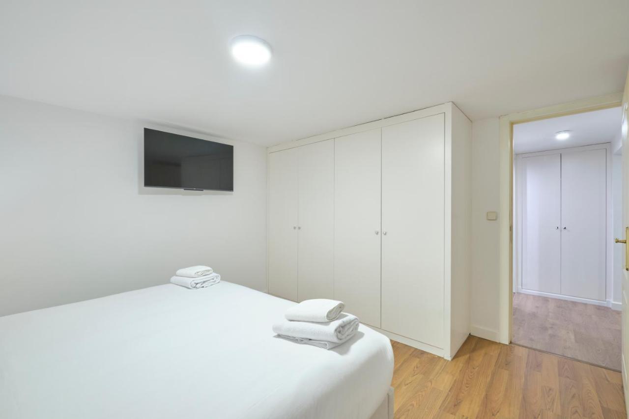 Lovely Apartments - Alojate En El Corazon De Madrid Bagian luar foto